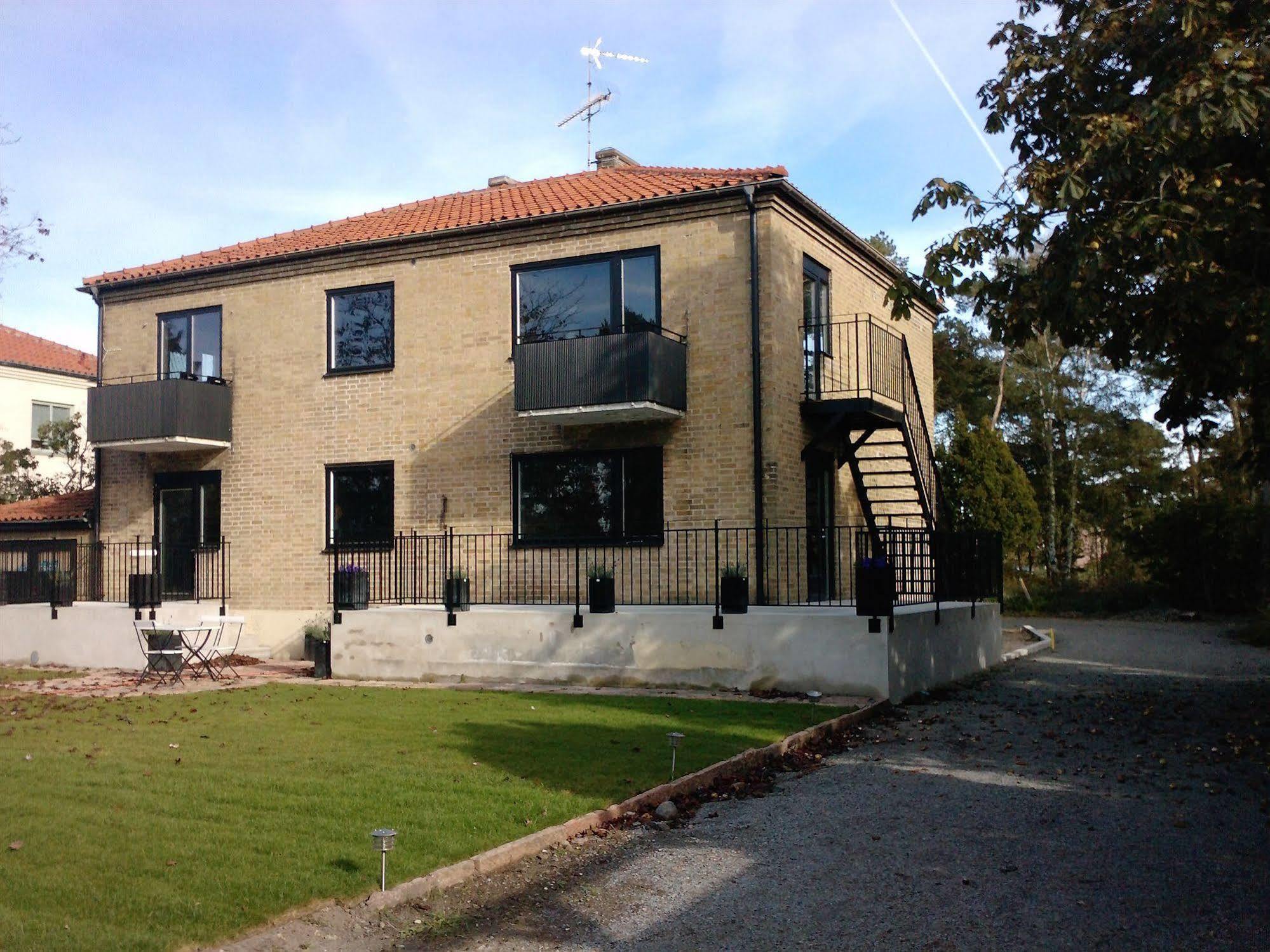 Our House Bed & Breakfast Ystad Exterior photo